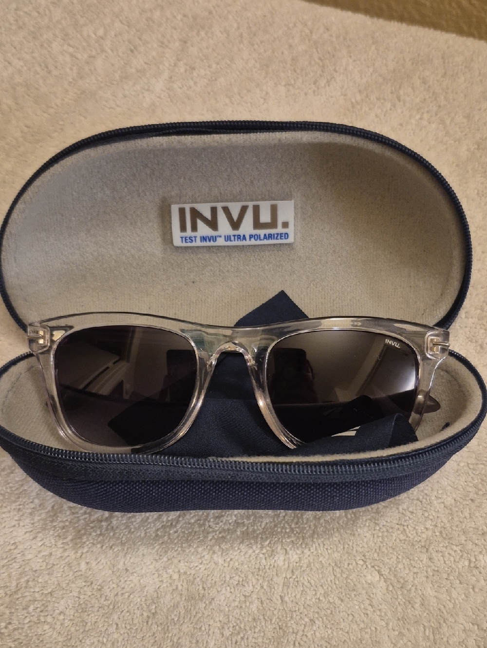 Womens Clear Frame Polarized Sunglasses in Black Lenses